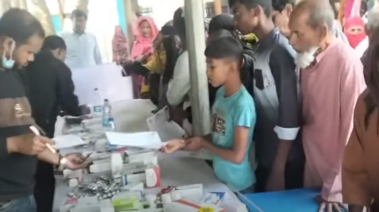 খালেদা জিয়ার সুস্থতা কামনায় ফ্রি মেডিকেল ক্যাম্প অনুষ্ঠিত